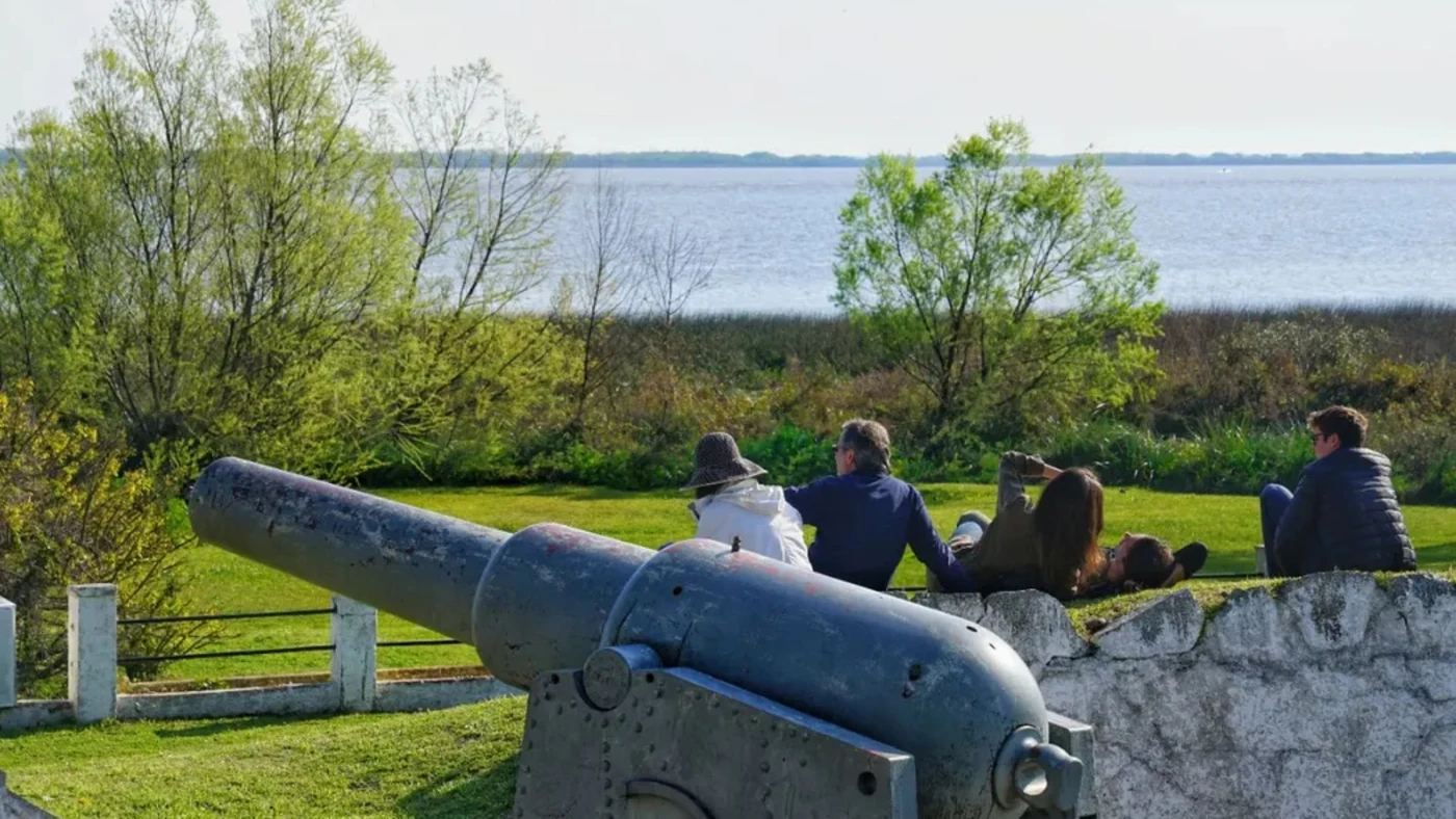 Actividad Navegación e Isla Martín García Full Day en Isla Martín García, Provincia de Buenos Aires, Argentina